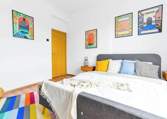 3 Together Budget * Σόφια