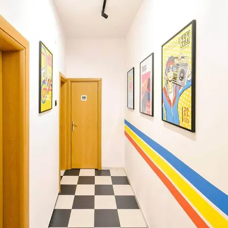 3 Together Budget * Sofia