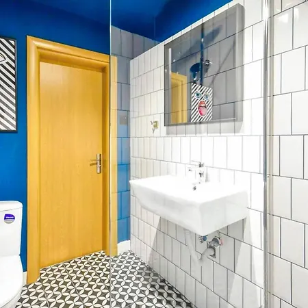 3 Together Budget * Sofia