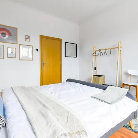 Holiday home Super Fresh! 3bdr In Center's Artistic Area