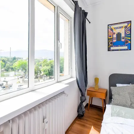 Holiday home Super Fresh! 3bdr In Center's Artistic Area Sofia