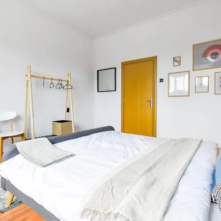 Apartment 3 Together Budget