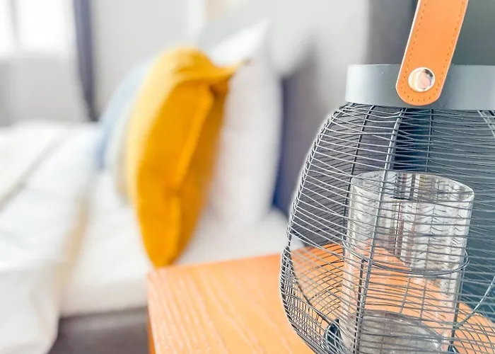 3 Together Budget Sófia