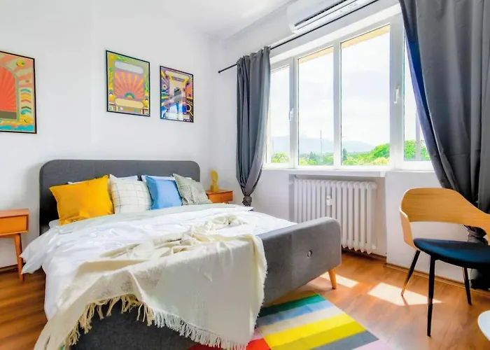 3 Together Budget Apartamento