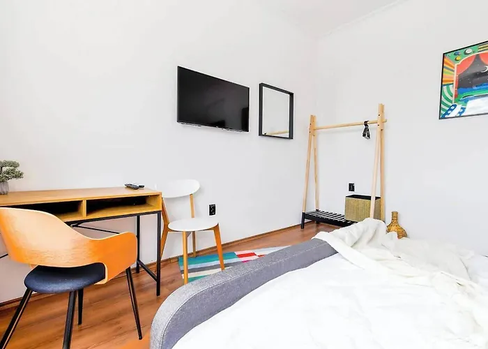 3 Together Budget * Sofia